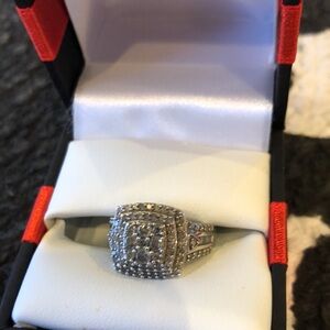 Genuine diamond stone ring size 7